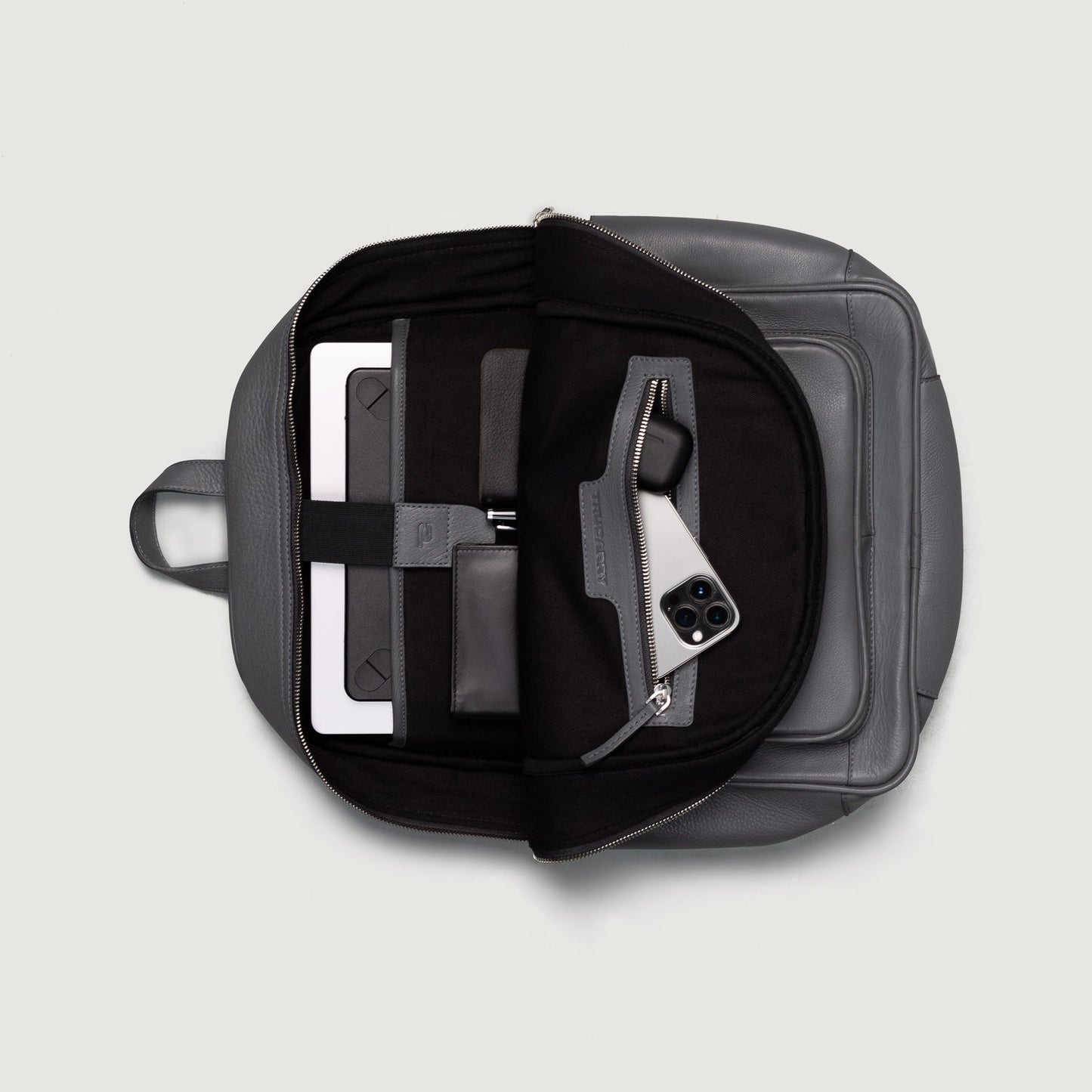 Armanivogue Philos gray leather backpack