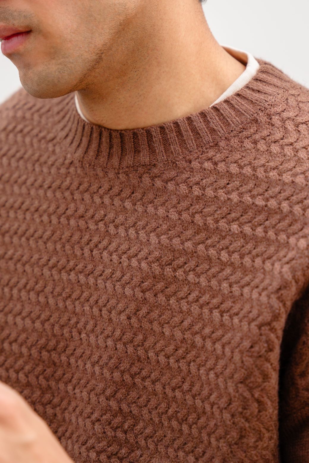 TEXTURED SWEATER