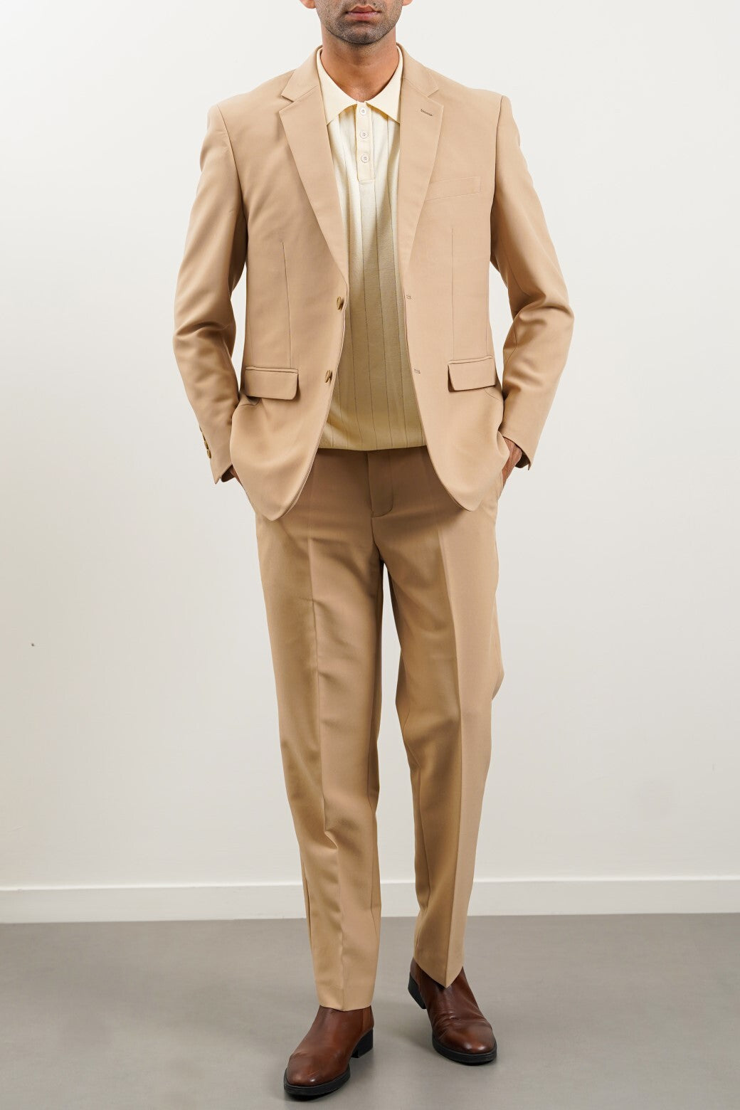 TAILORED FIT BLAZER