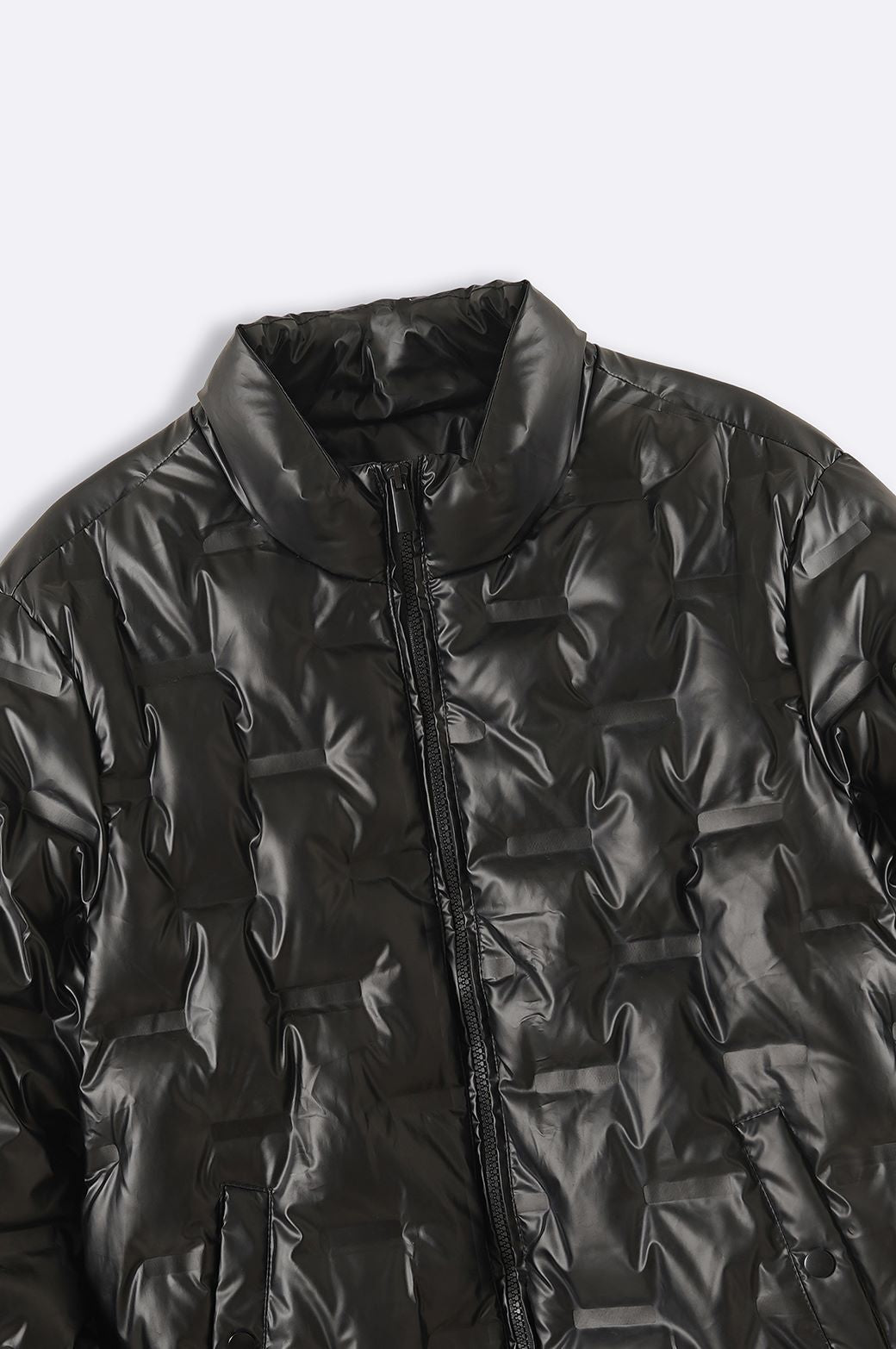 PATTERNED PUFFER
